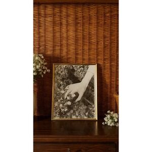 Gorgeous Vintage Gold / Gilt 8x10 photo frame